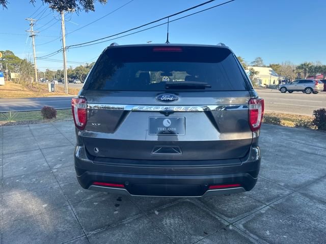 Used 2019 Ford Explorer XLT w/ Equipment Group 202A image 7