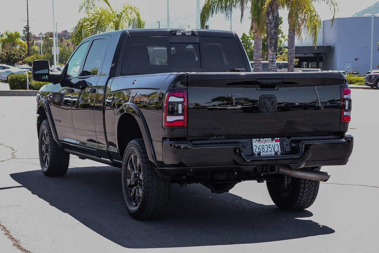 Used 2023 RAM 2500 Limited AWD/4WD image 6