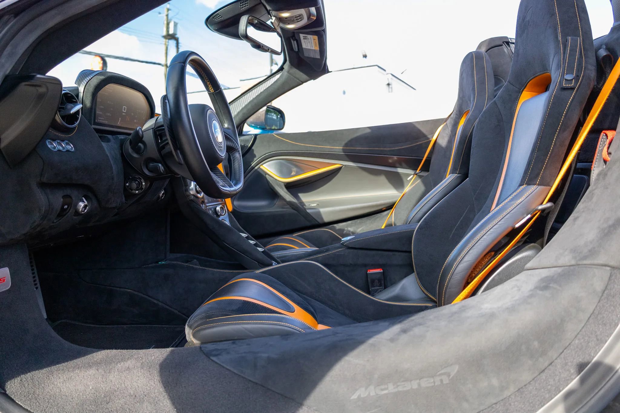 Used 2022 McLaren 720S Spider image 48