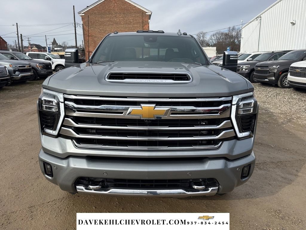 Used 2025 Chevrolet Silverado 2500 High Country w/ High Country Premium Package image 9