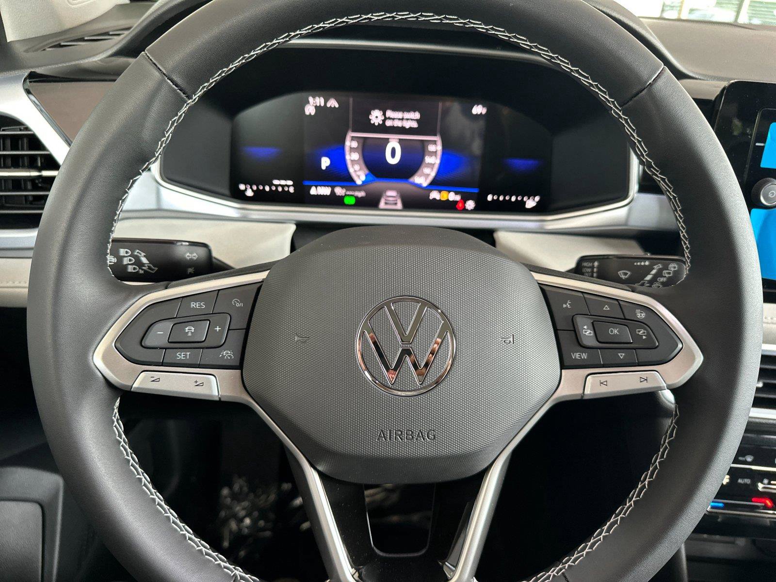 New 2026 Volkswagen Taos SE AWD/4WD image 22