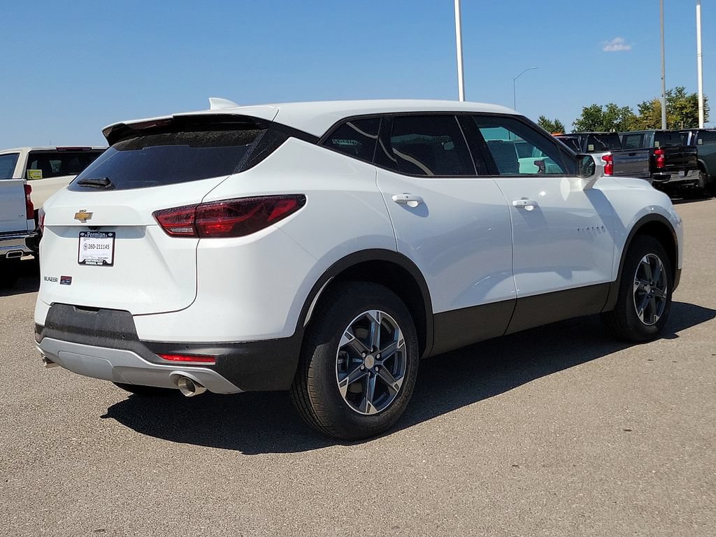 New 2026 Chevrolet Blazer LT FWD image 13