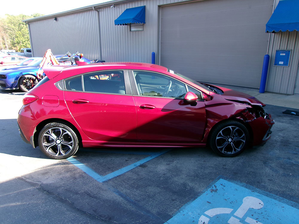 Used 2019 Chevrolet Cruze LT w/ Convenience Package