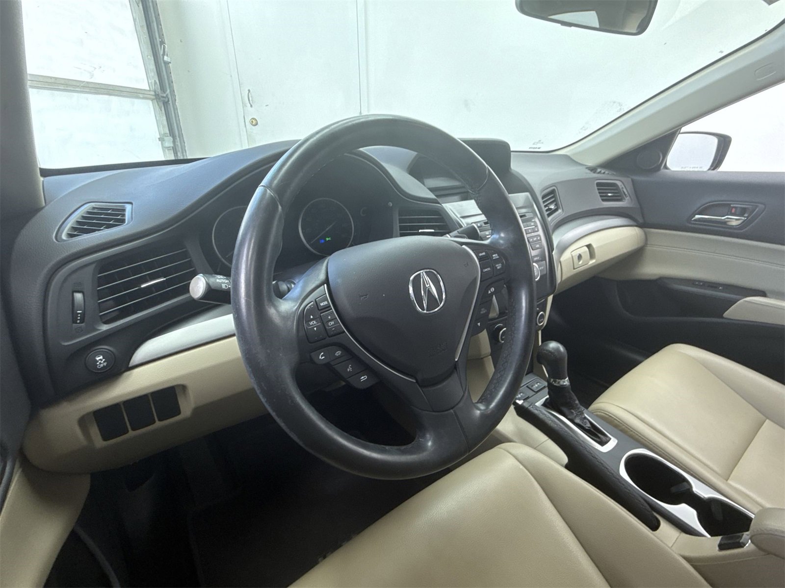 Used 2017 Acura ILX image 12