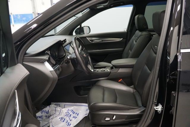 Certified 2024 Cadillac XT6 Luxury AWD/4WD image 15