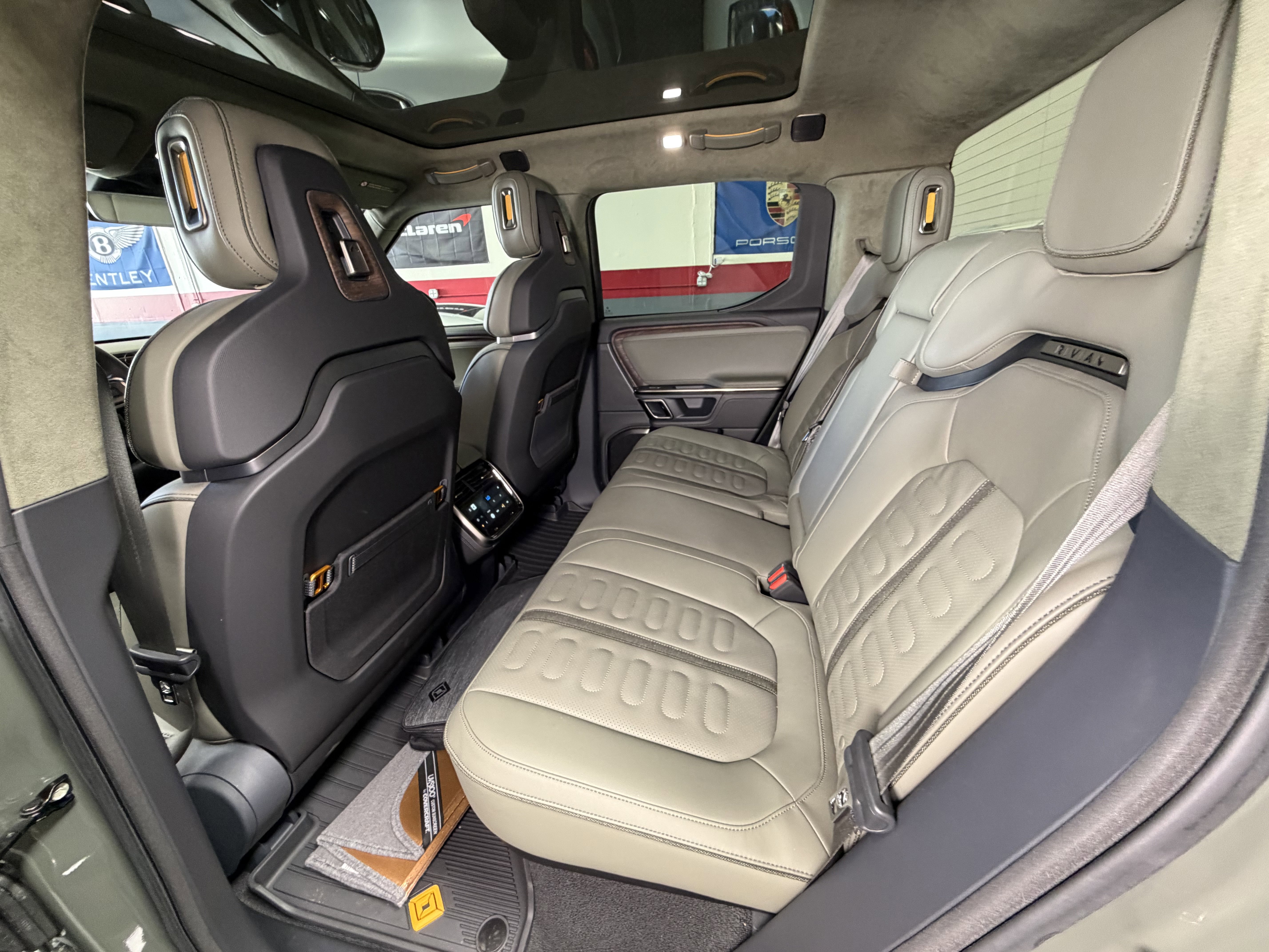 Used 2022 Rivian R1T Launch Edition image 43
