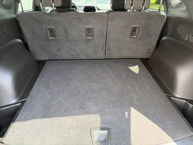 Used 2020 Chevrolet Blazer LT FWD image 35