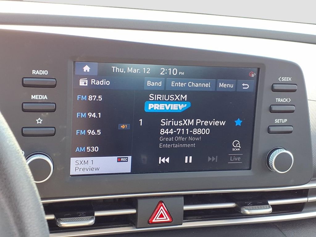 Used 2023 Hyundai Elantra SEL image 9