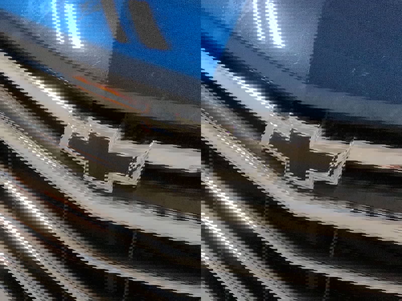 Used 2021 Chevrolet Equinox Premier w/ LPO, Floor Liner Package image 12