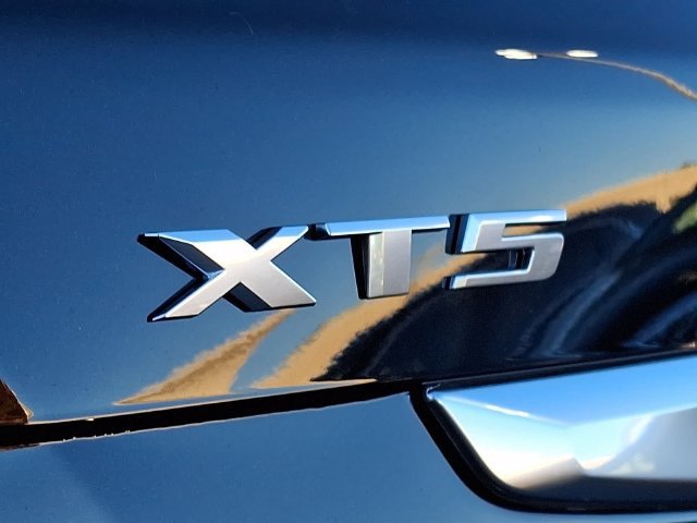 New 2026 Cadillac XT5 Premium Luxury FWD image 15