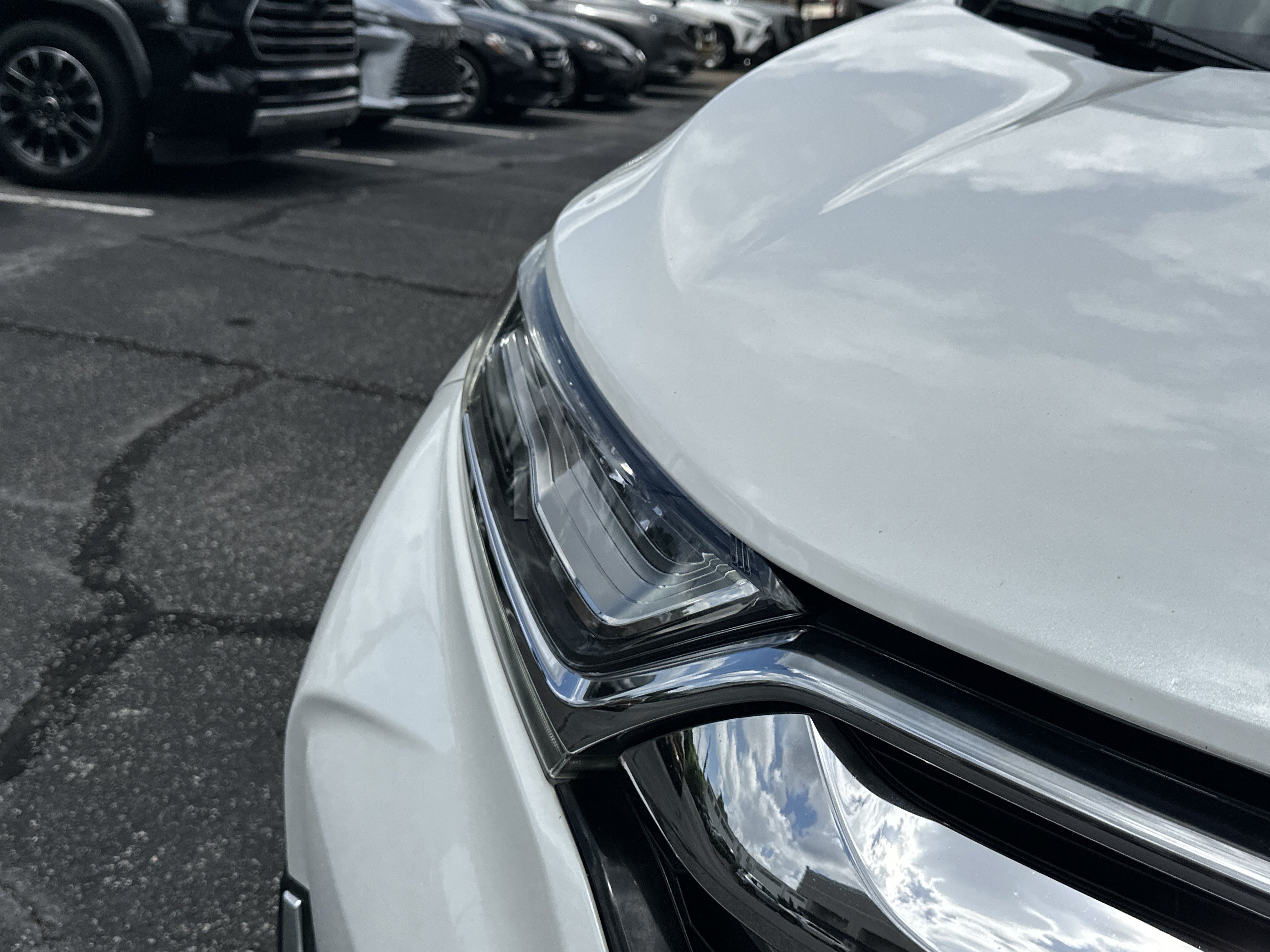 Used 2019 Honda CR-V Touring image 12