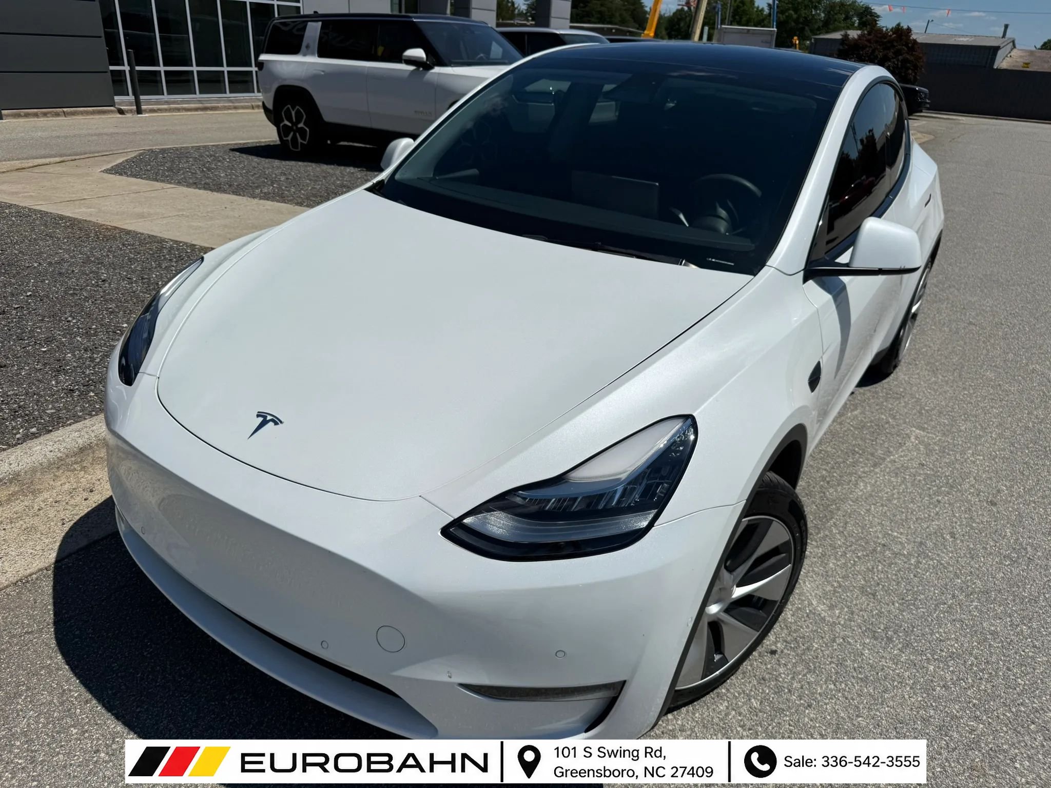 Used 2022 Tesla Model Y Long Range AWD/4WD image 24