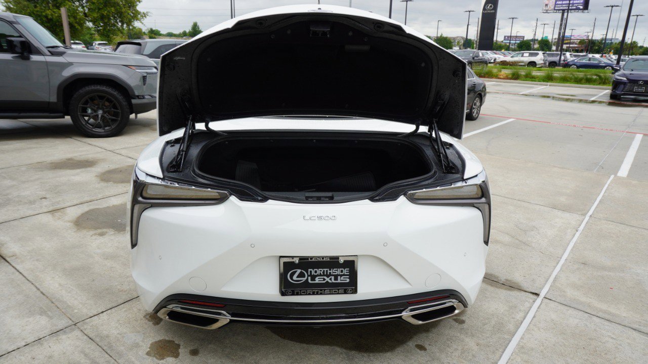 Used 2022 Lexus LC 500 Convertible w/ Touring Package RWD image 33