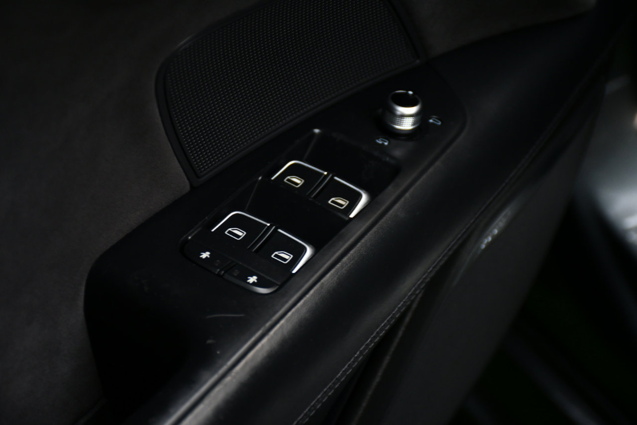 Used 2017 Audi RS 7 Performance w/ Driver Assistance Package image 18