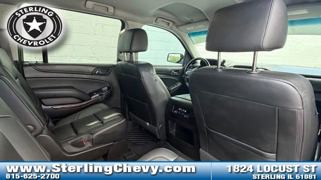 Used 2016 Chevrolet Suburban LT RWD image 13