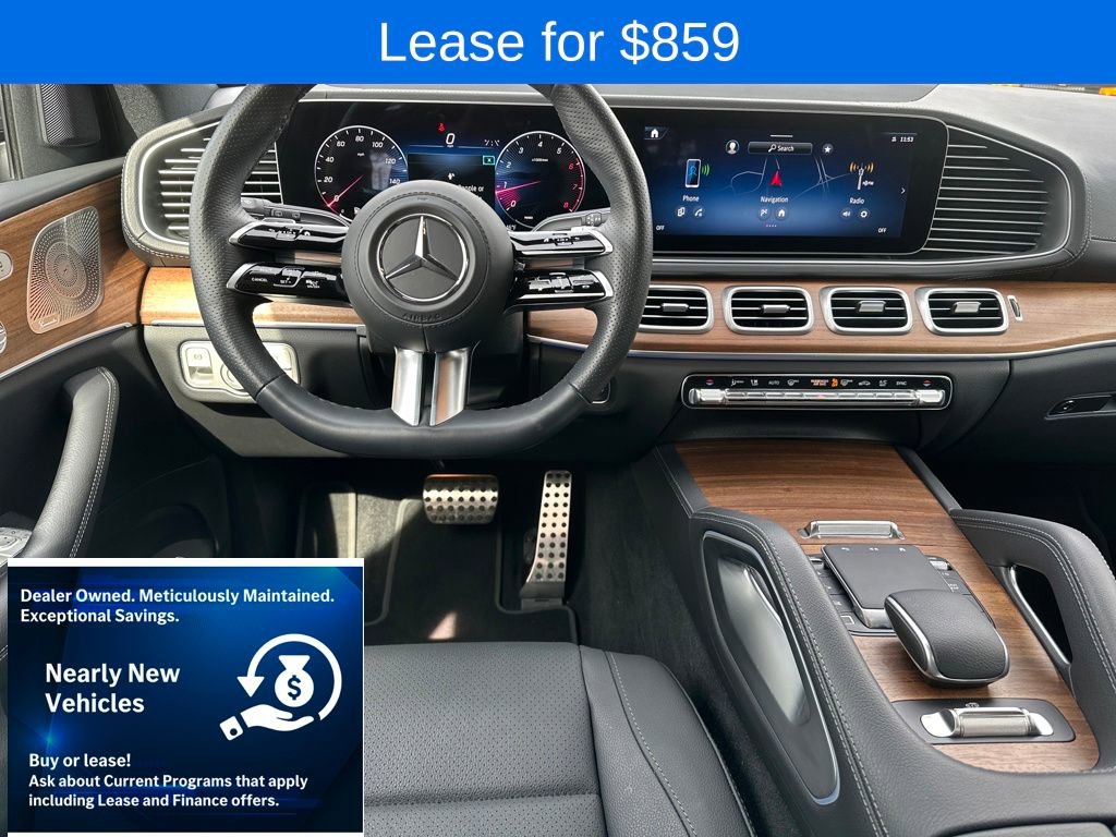 Used 2025 Mercedes-Benz GLS 450 4MATIC image 4