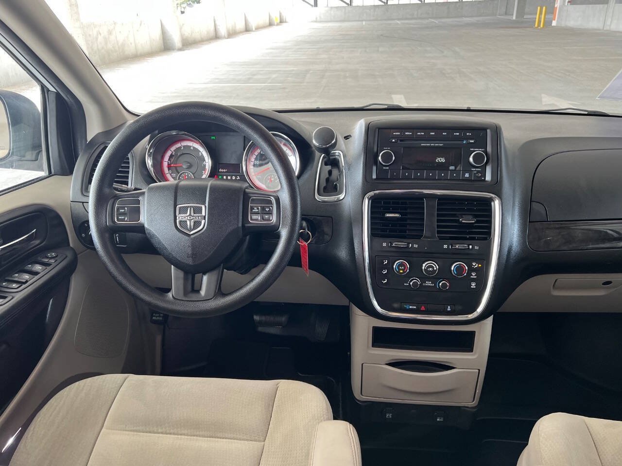 Used 2014 Dodge Grand Caravan SE w/ Quick Order Package 29E SE FWD image 19