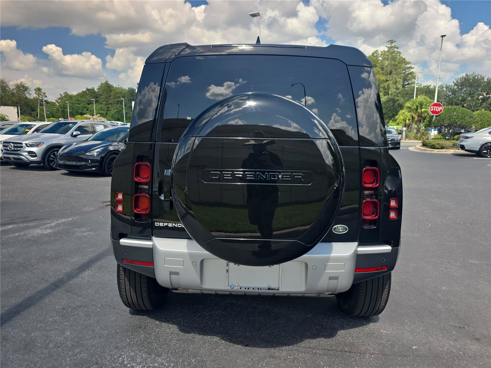 Used 2023 Land Rover Defender 90 S AWD/4WD image 4