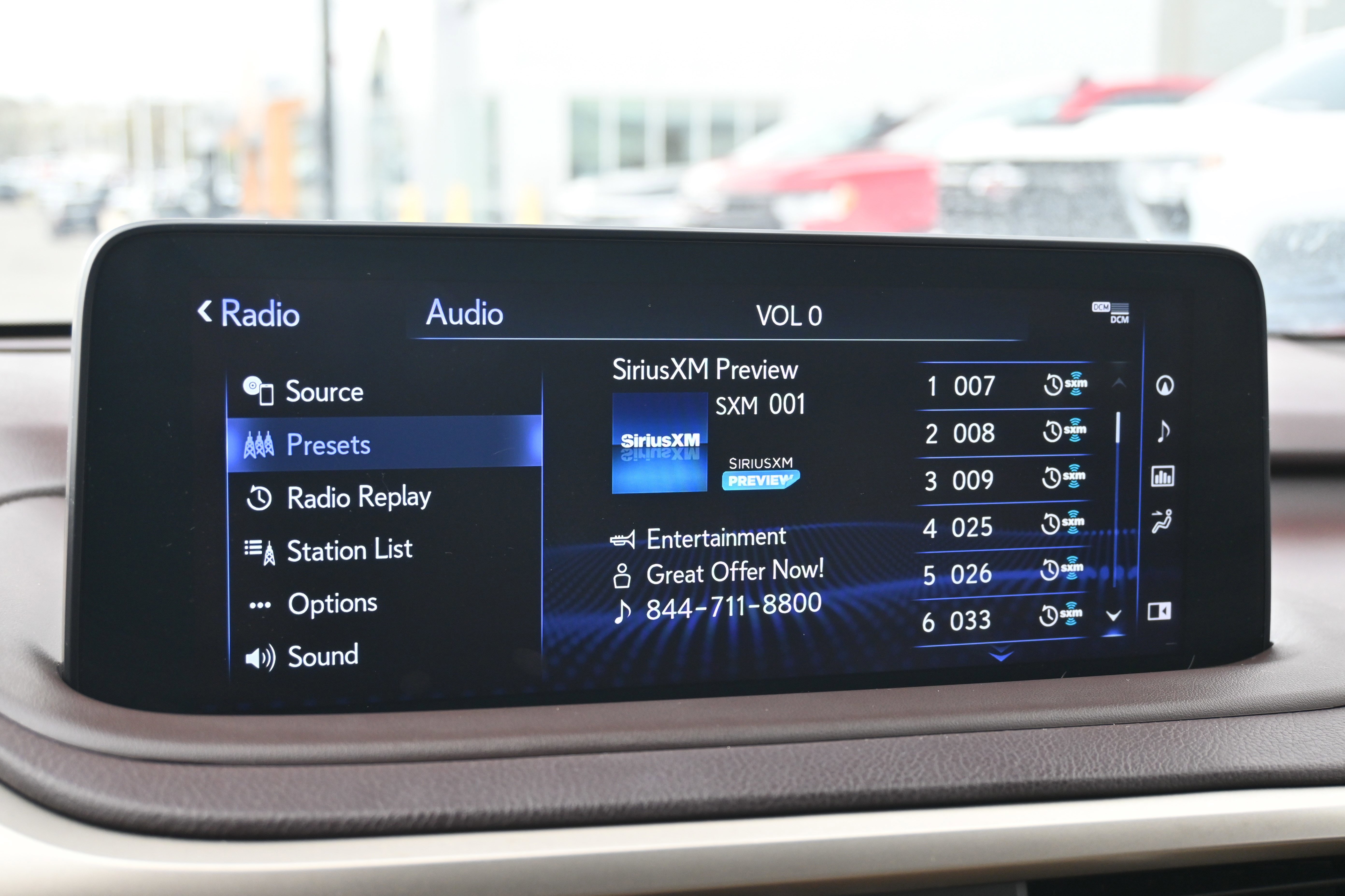 Used 2020 Lexus RX 350L FWD w/ Premium Package image 37