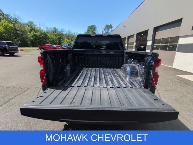 Certified 2020 Chevrolet Silverado 1500 Custom w/ Custom Value Package AWD/4WD image 26