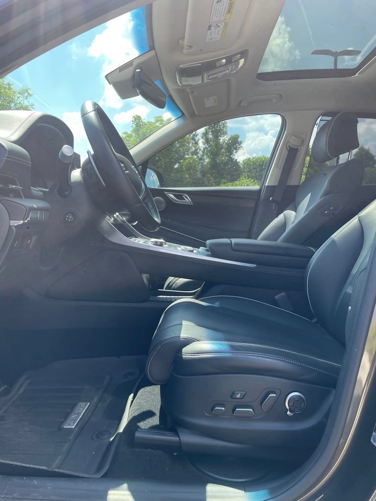 Used 2024 Genesis GV80 2.5T w/ Prestige Package AWD/4WD image 11