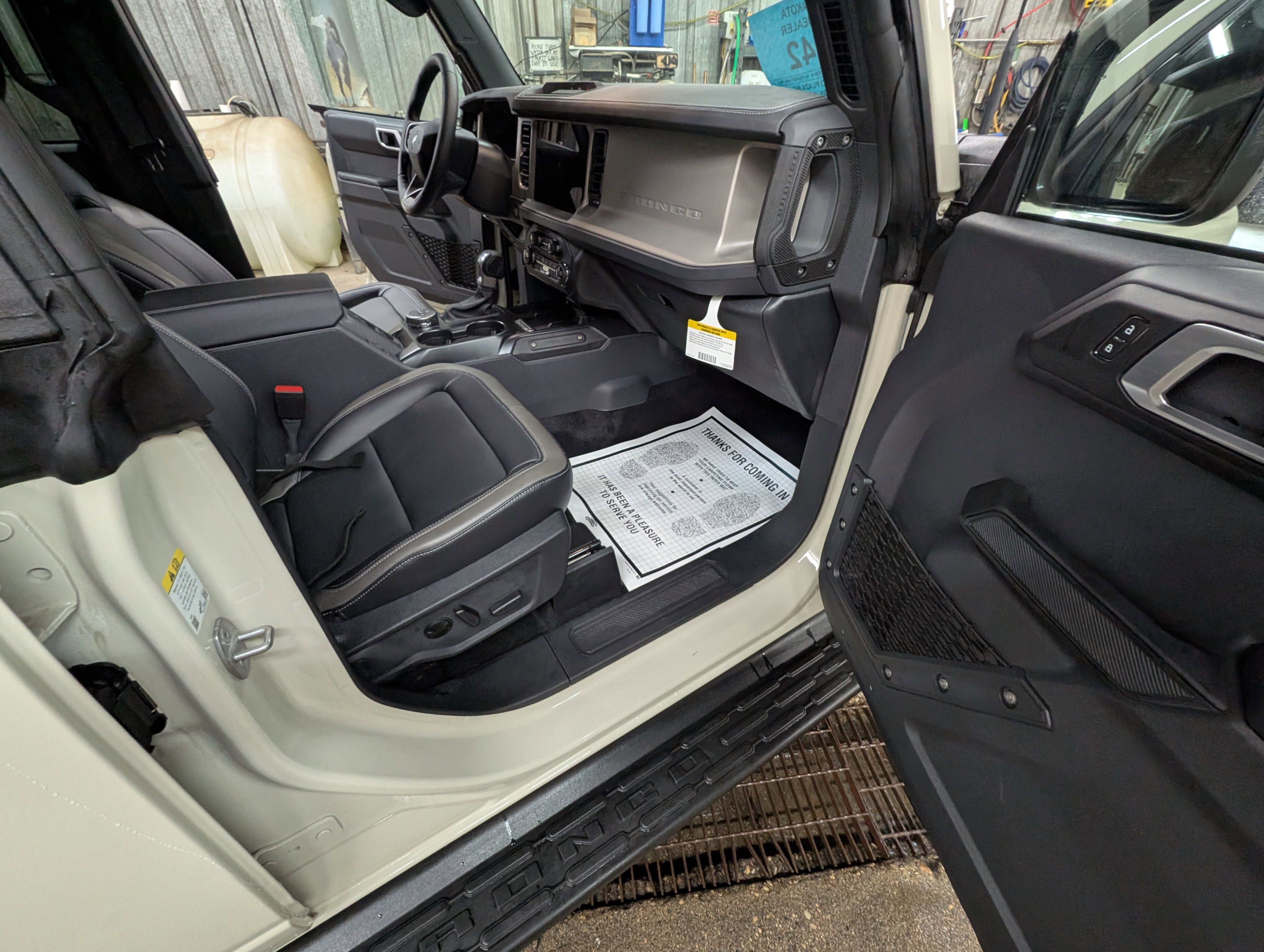 New 2026 Ford Bronco Outer Banks image 4