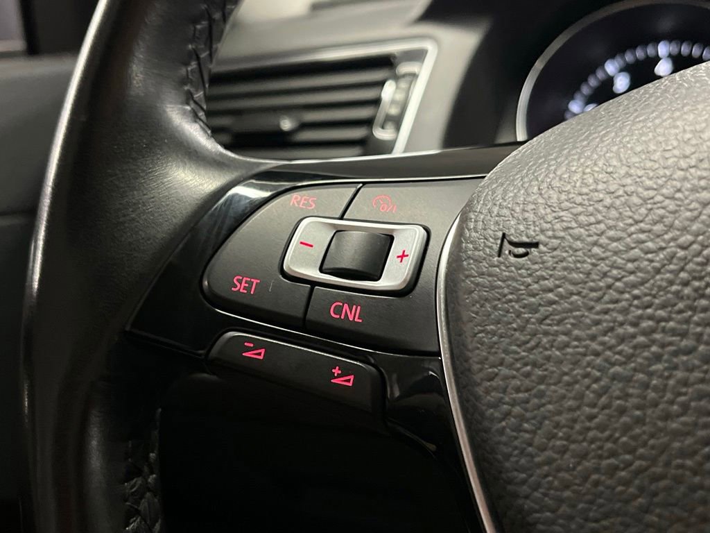 Used 2019 Volkswagen Passat 2.0T Wolfsburg FWD image 25