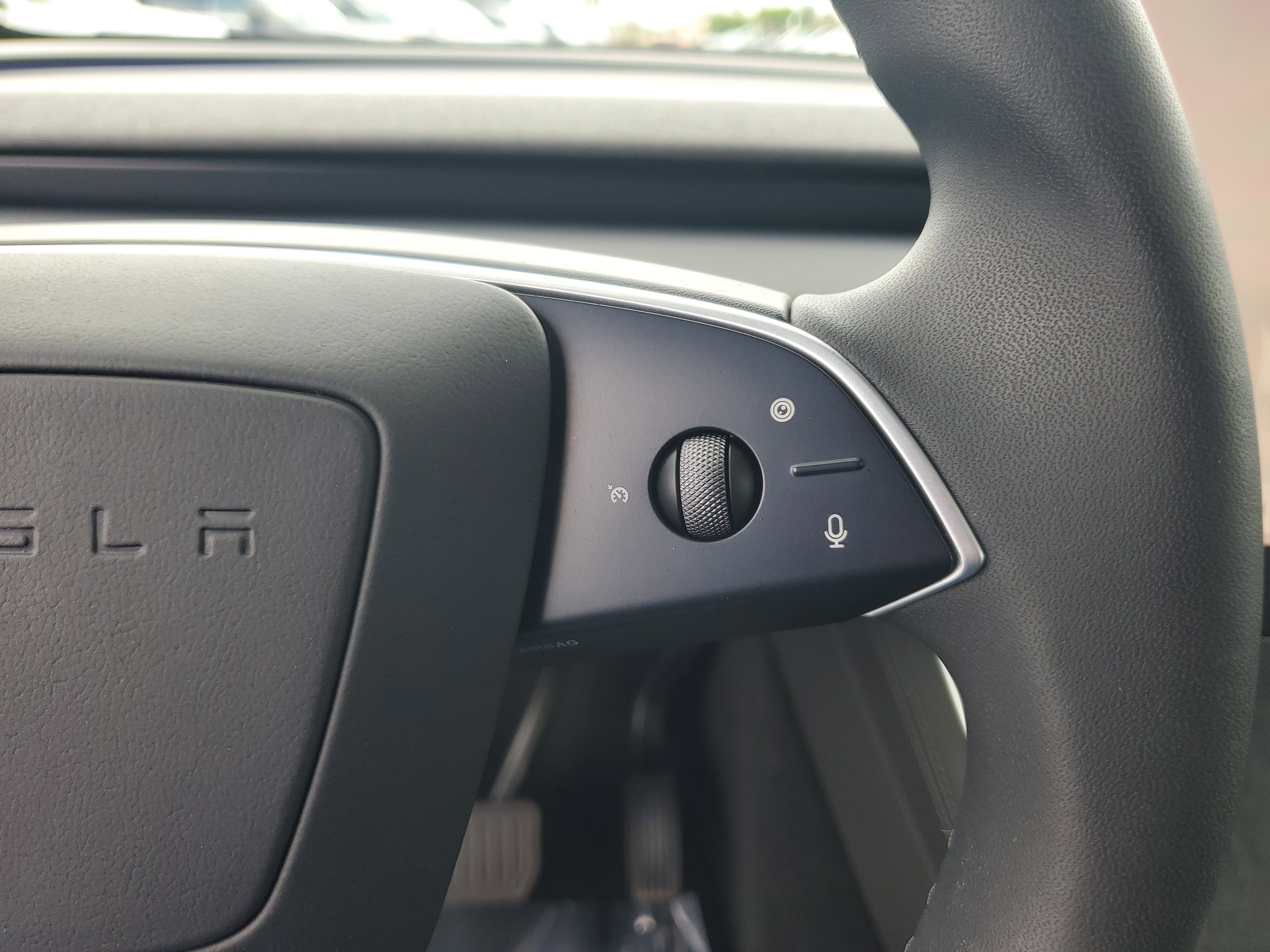 Used 2026 Tesla Model Y Long Range AWD/4WD image 25