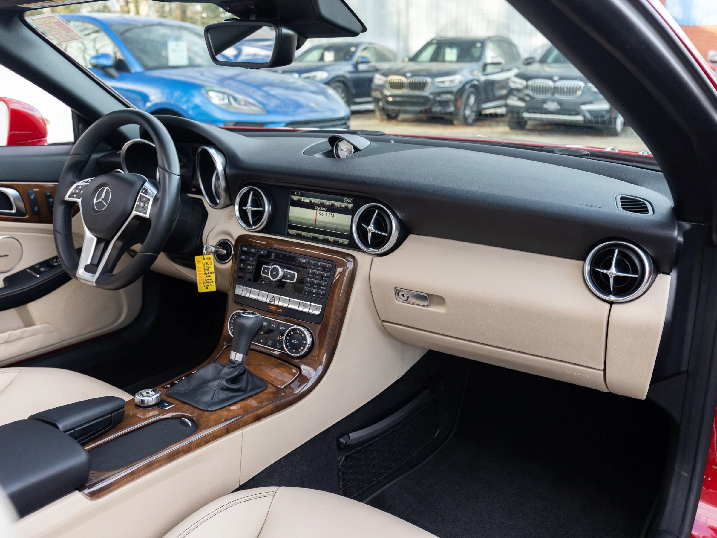 Used 2016 Mercedes-Benz SLK 350 image 25