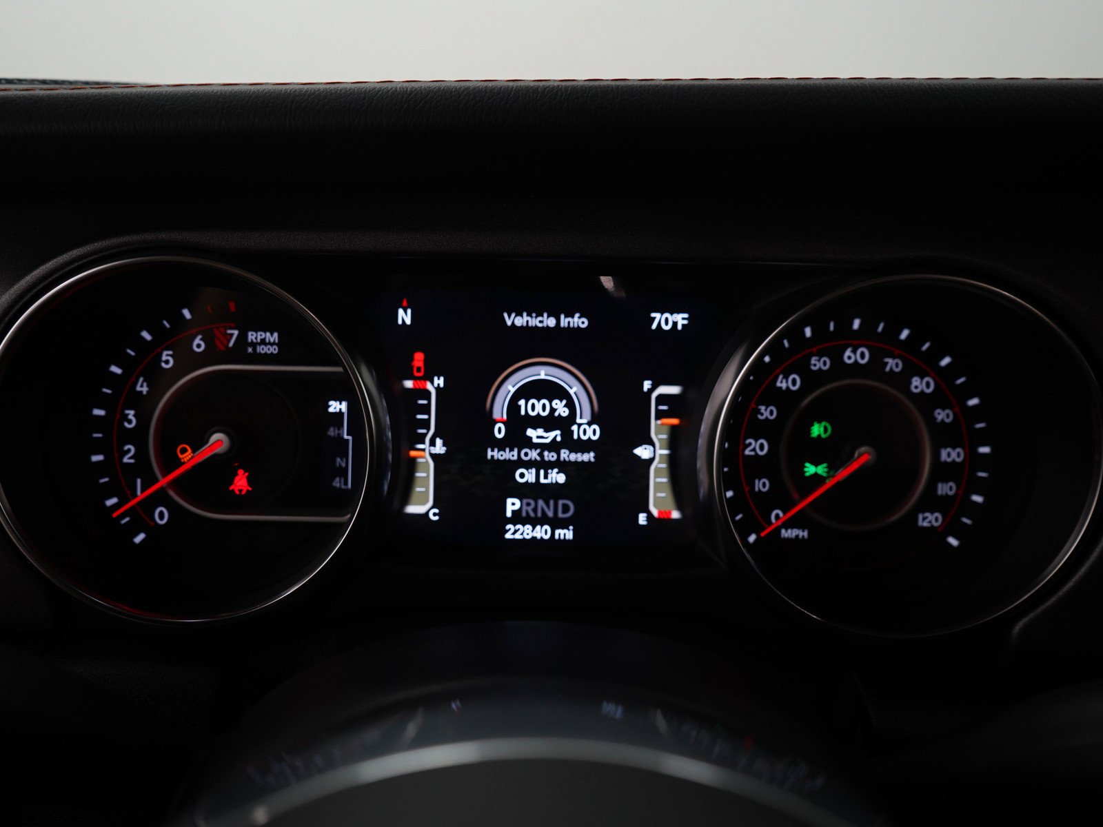 Used 2020 Jeep Gladiator Mojave AWD/4WD image 29