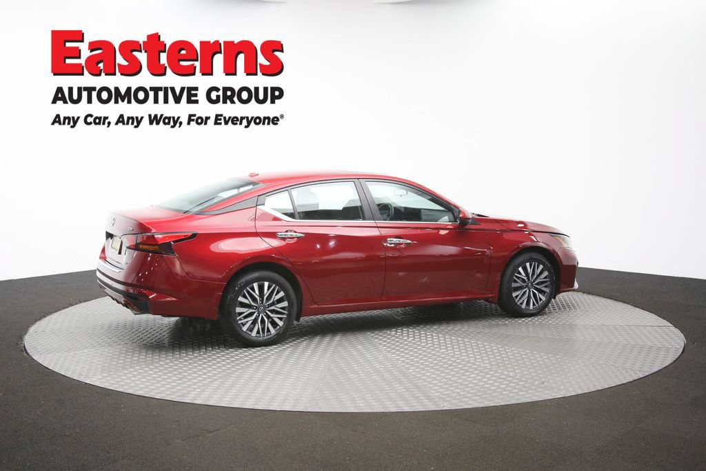 Used 2023 Nissan Altima 2.5 SV w/ SV Premium Package AWD/4WD image 44