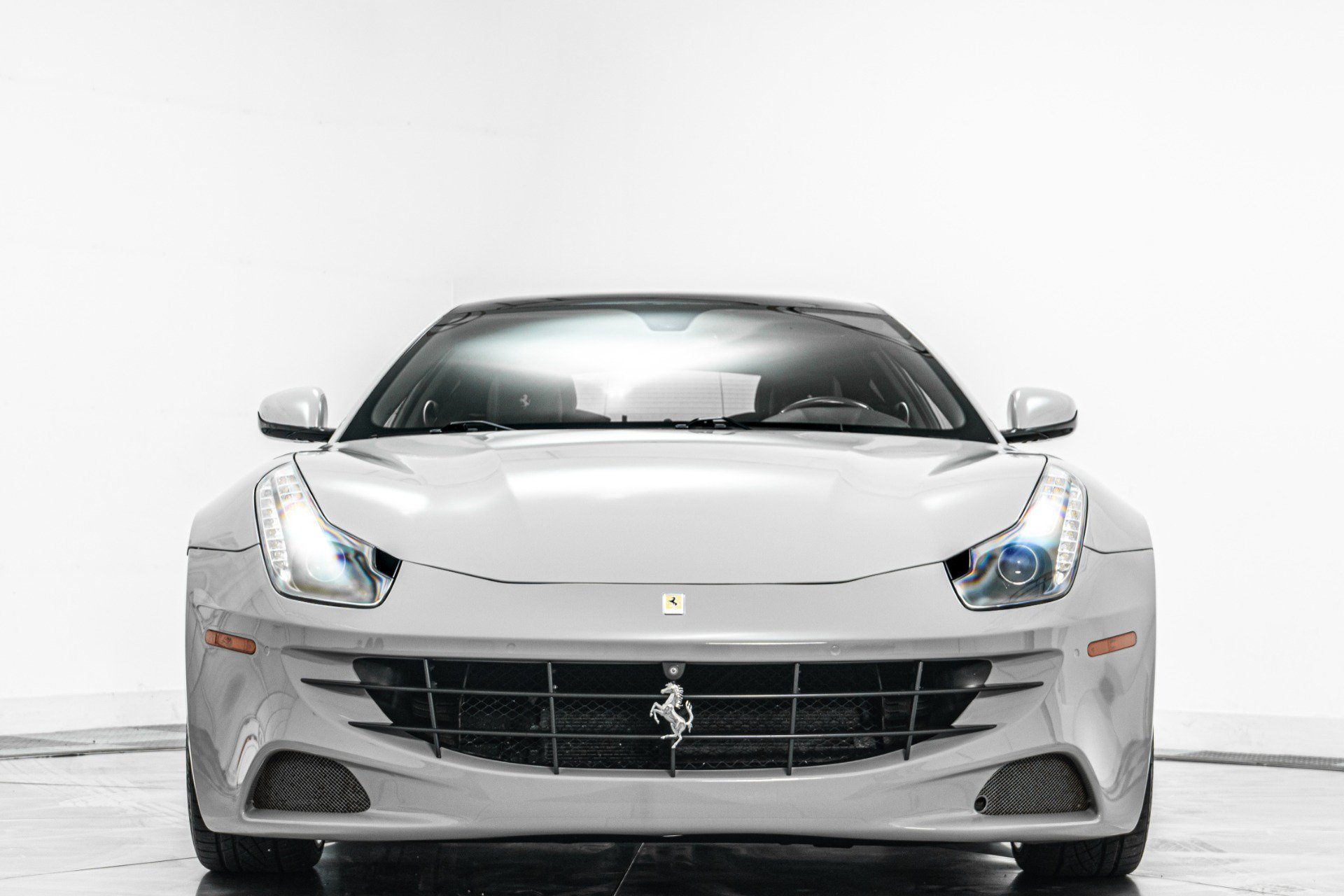 Used 2014 Ferrari FF AWD/4WD image 4