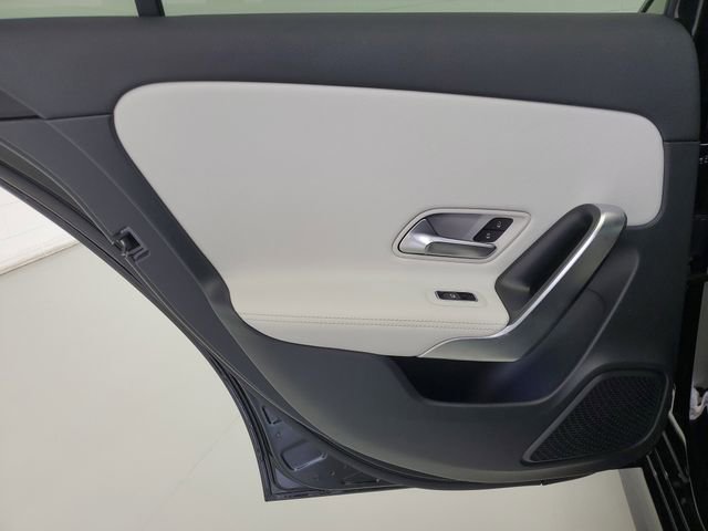 Used 2022 Mercedes-Benz A 220 image 14