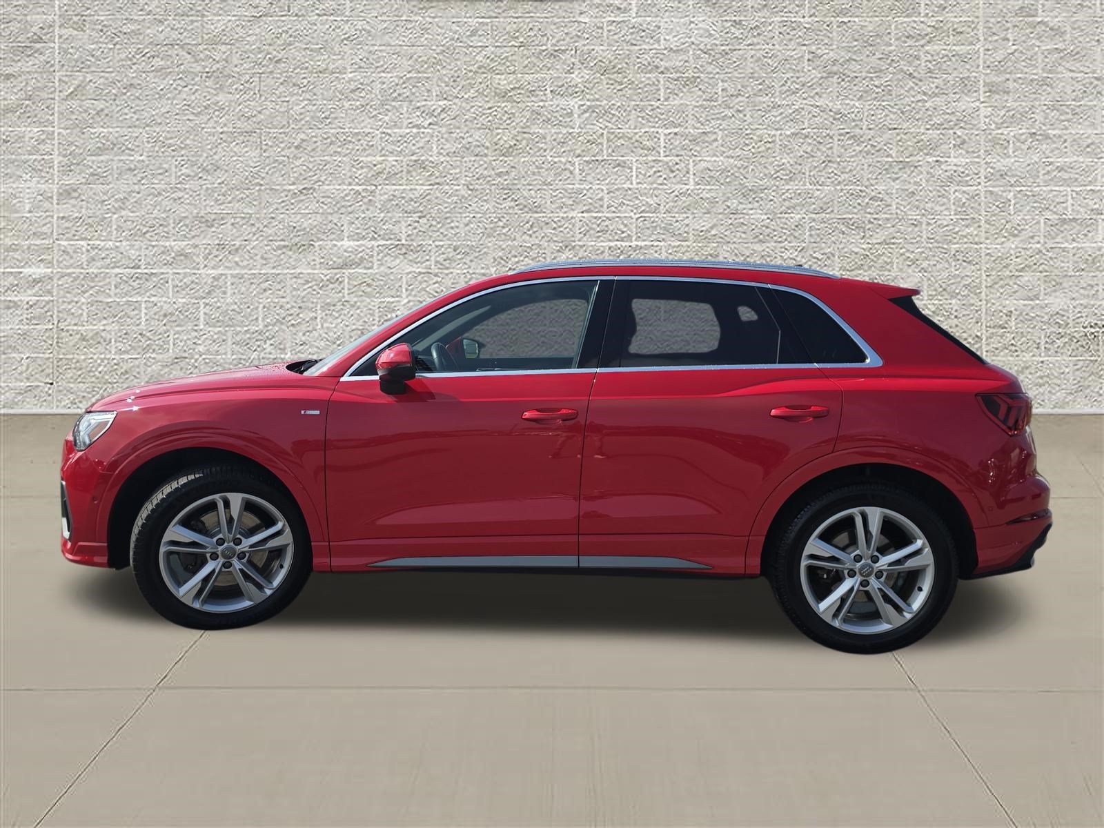 Used 2020 Audi Q3 2.0T Prestige AWD/4WD image 4