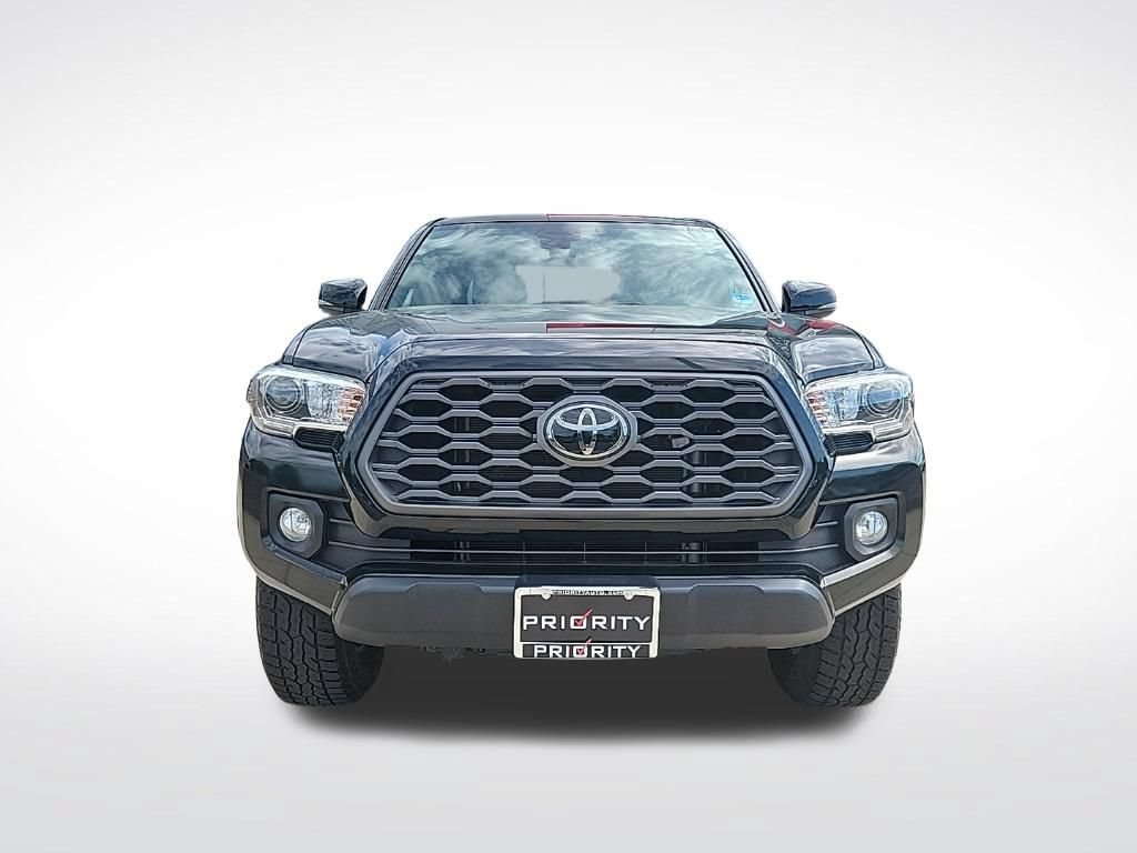 Used 2021 Toyota Tacoma TRD Off-Road AWD/4WD image 7
