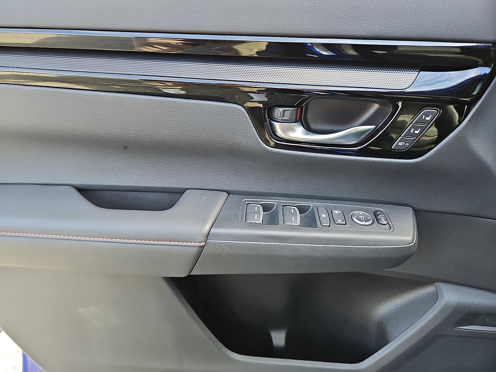 Used 2024 Honda CR-V Sport Touring image 12