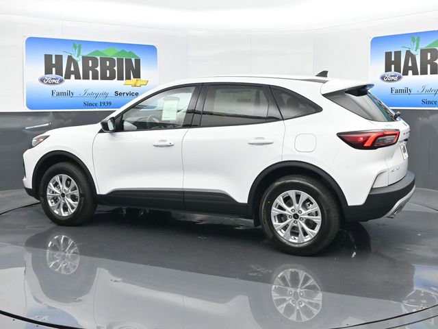 New 2025 Ford Escape Active w/ Cold Weather Package image 3