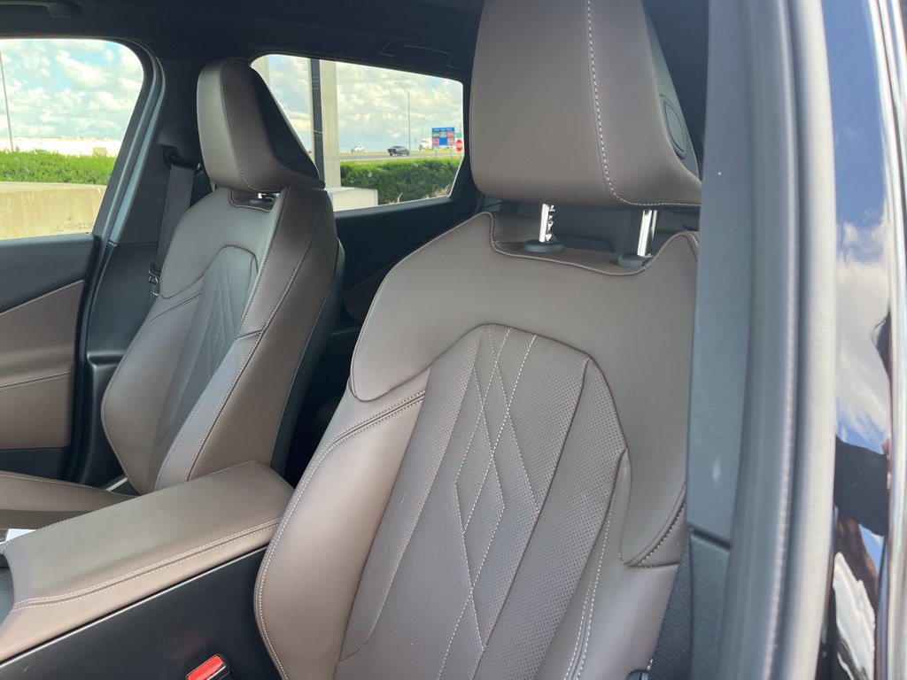 Used 2025 BMW X3 xDrive30i w/ Premium Package AWD/4WD image 11