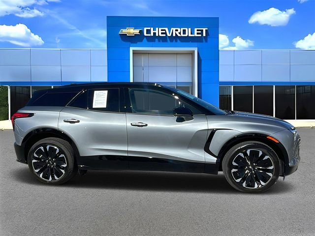 New 2026 Chevrolet Blazer EV RS image 2