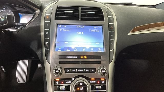 Used 2020 Lincoln MKZ Reserve w/ Elements Package FWD image 23