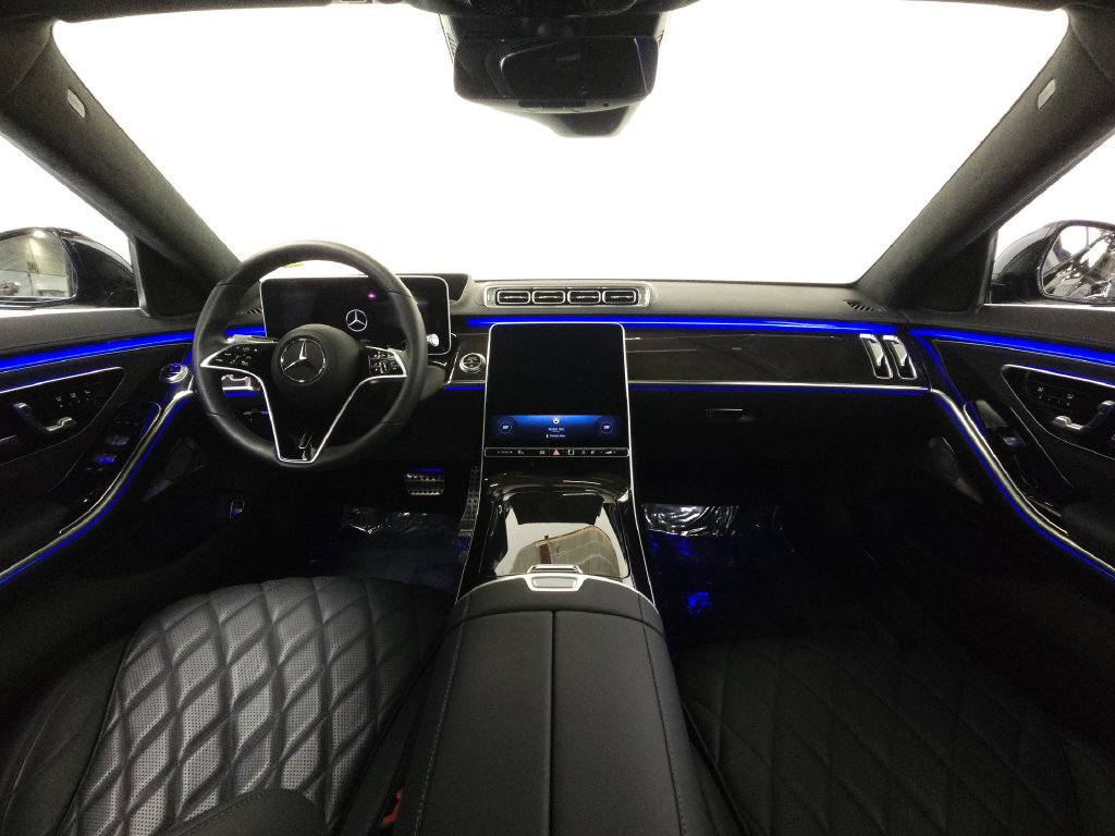 Used 2023 Mercedes-Benz S 580 4MATIC Sedan w/ AMG Line image 28