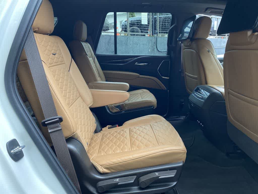 Used 2021 Cadillac Escalade Premium Luxury w/ Driver Assist Tech Package AWD/4WD image 18
