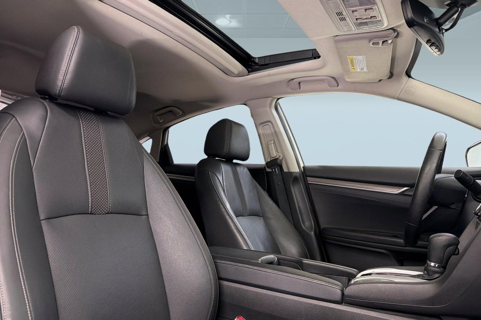 Used 2019 Honda Civic EX-L image 30