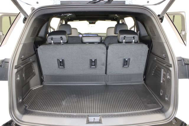 New 2026 Buick Enclave Sport Touring w/ Power Package FWD image 22