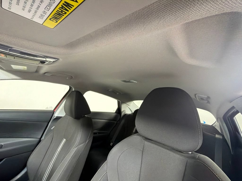 New 2025 Hyundai Elantra Hybrid FWD image 20