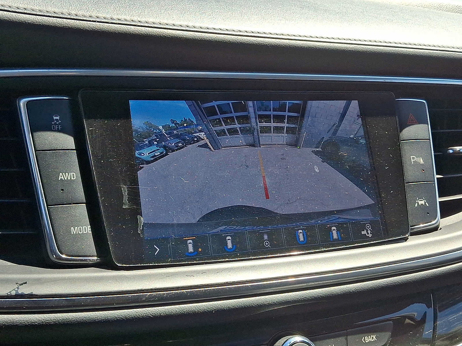 Used 2020 Buick Enclave Avenir w/ Avenir Technology Package AWD/4WD image 20