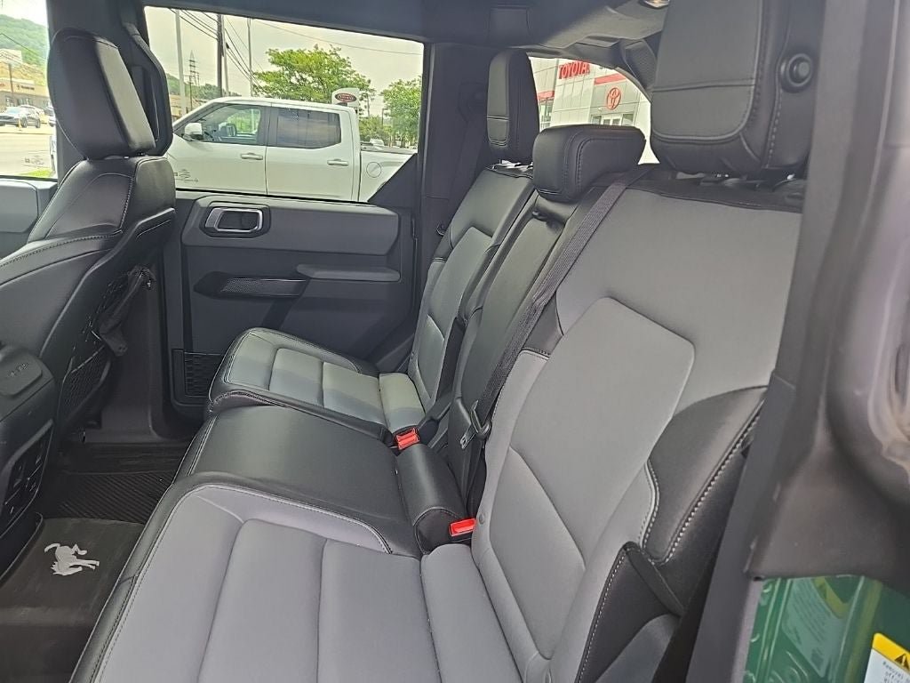Used 2024 Ford Bronco Everglades AWD/4WD image 9