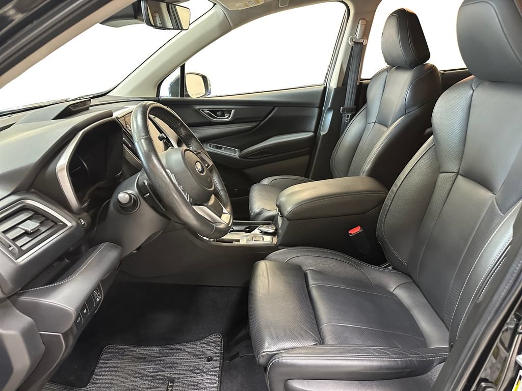 Used 2023 Subaru Ascent Limited AWD/4WD image 9