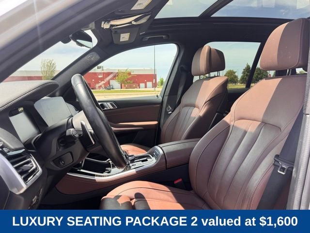 Used 2021 BMW X5 xDrive40i w/ M Sport Package AWD/4WD image 6