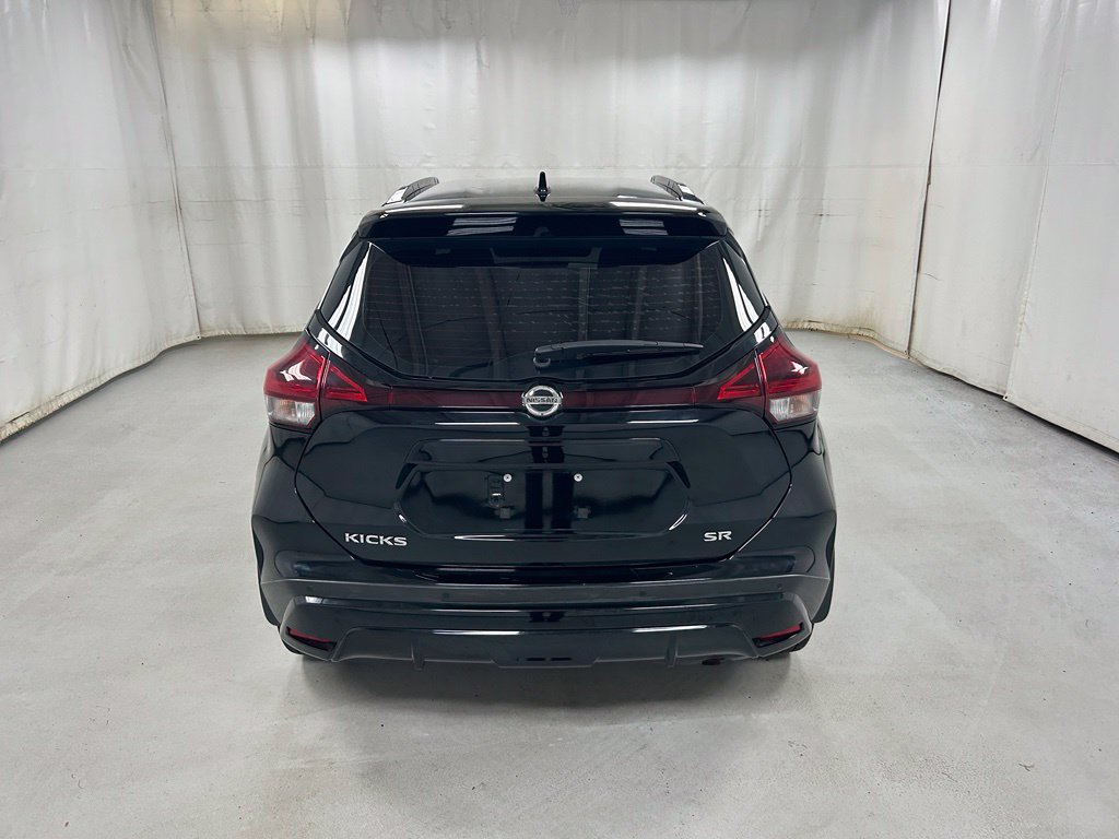 Used 2021 Nissan Kicks SR FWD image 5